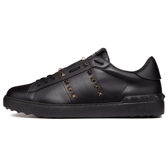 BLACK TIPS
